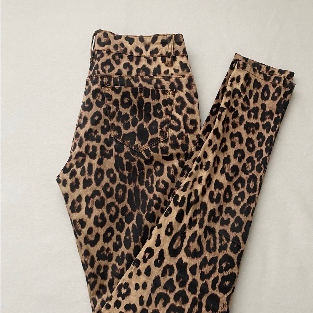Forever 21 leopard print jeans